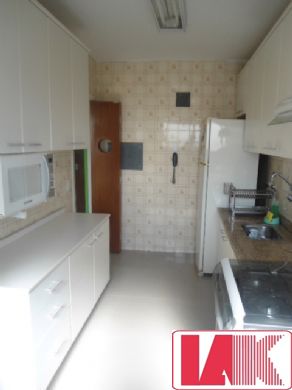 Apartamento à venda com 1 quarto, 70m² - Foto 11