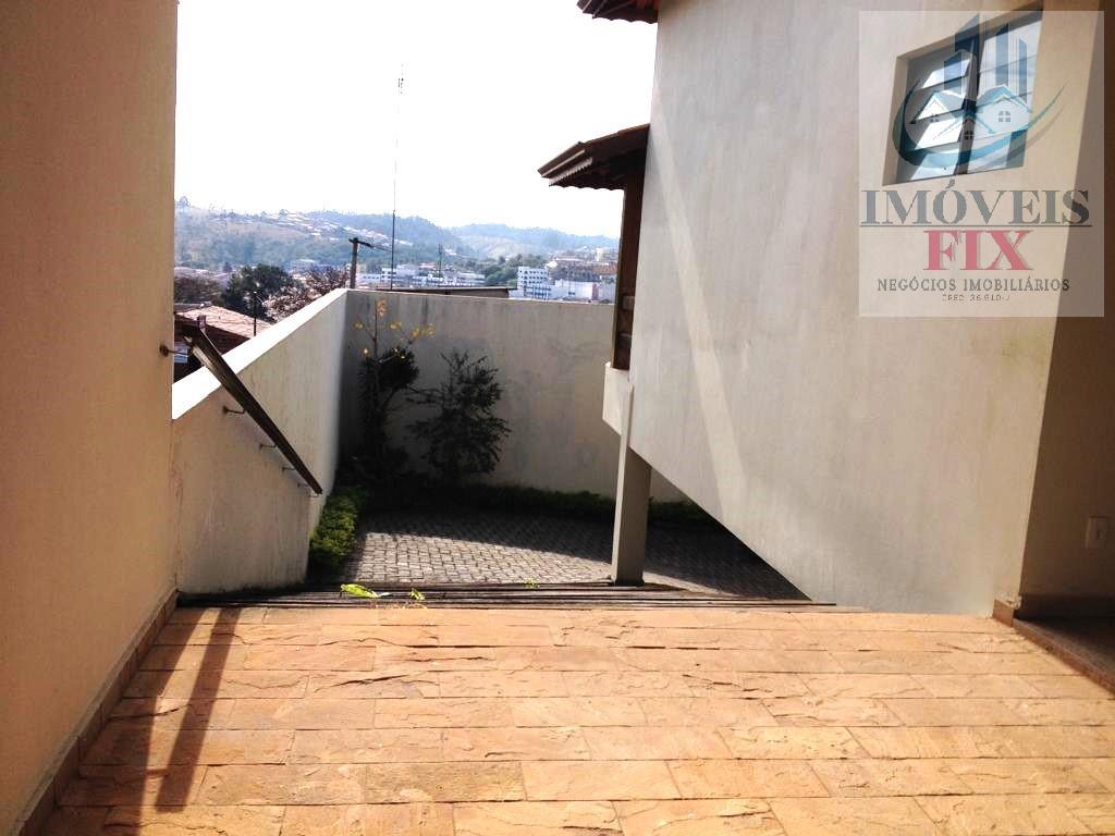 Casa à venda com 3 quartos, 291m² - Foto 14