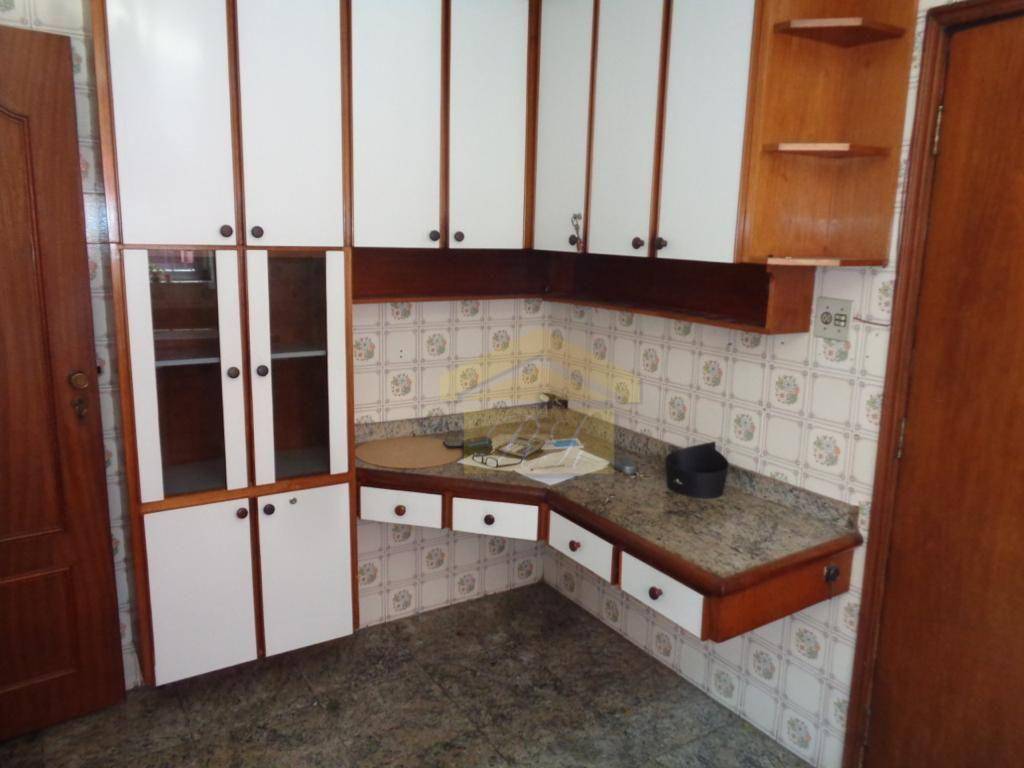 Sobrado à venda com 3 quartos, 206m² - Foto 9