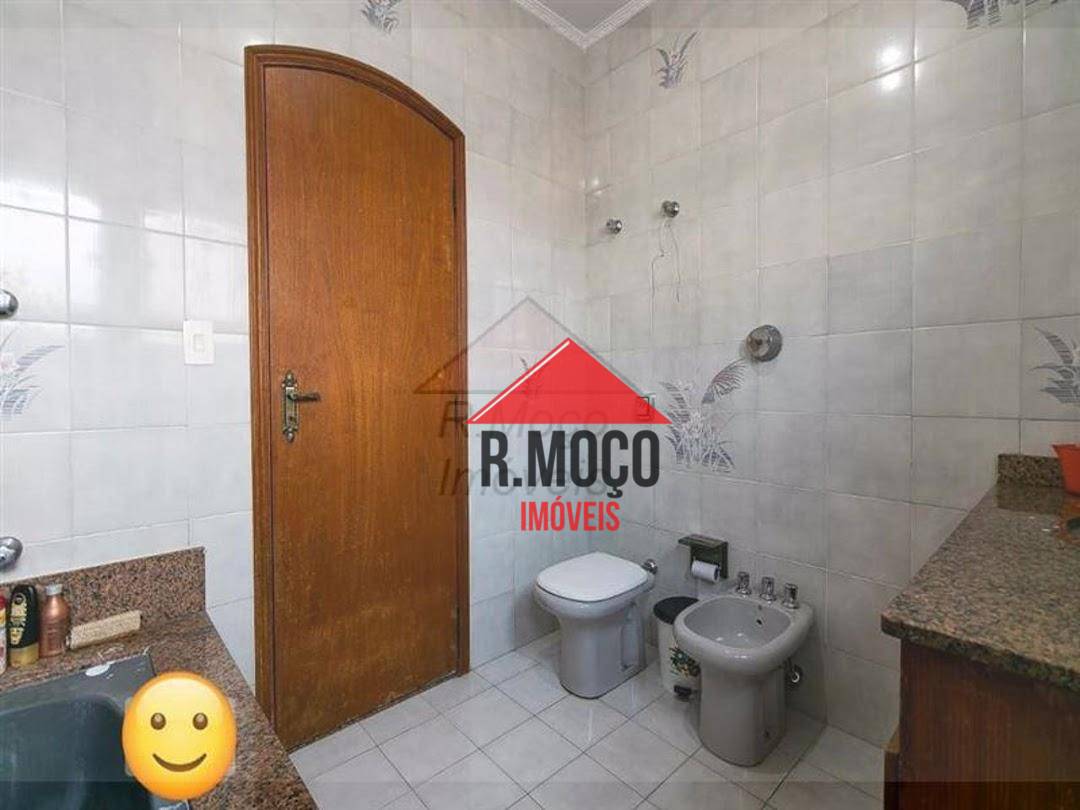 Sobrado à venda com 5 quartos, 174m² - Foto 22