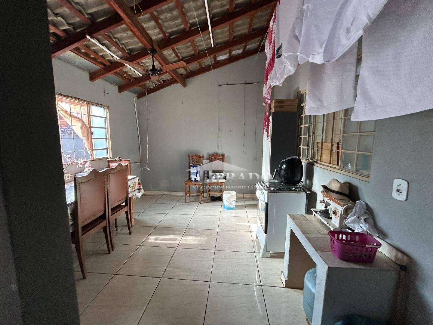 Casa à venda com 3 quartos, 185m² - Foto 17