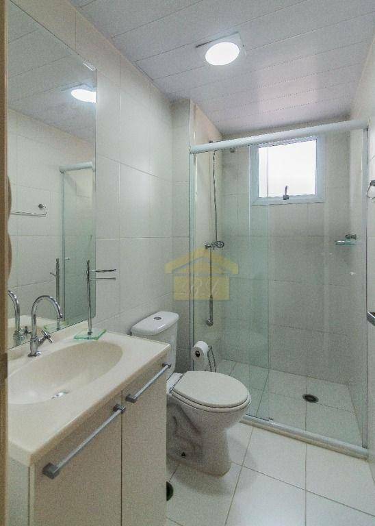 Apartamento à venda com 2 quartos, 64m² - Foto 13