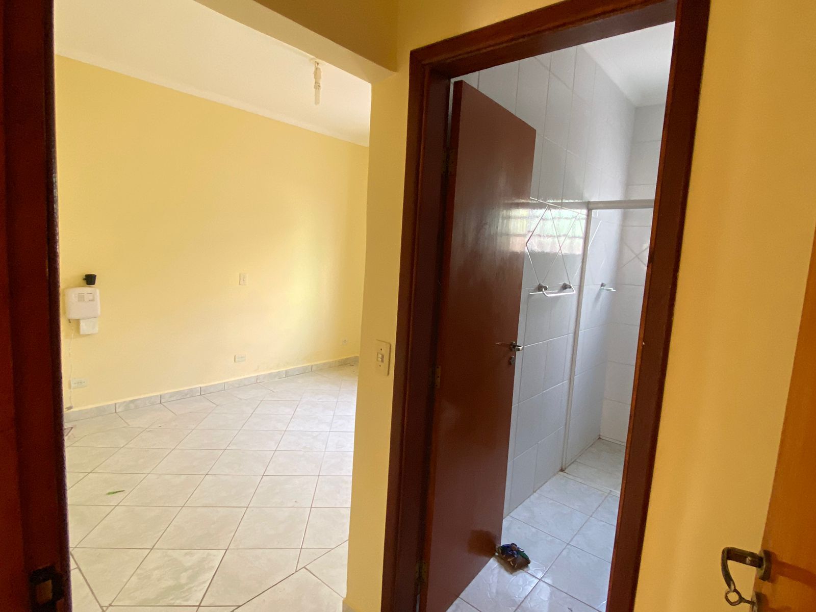 Casa para alugar com 3 quartos, 217m² - Foto 4