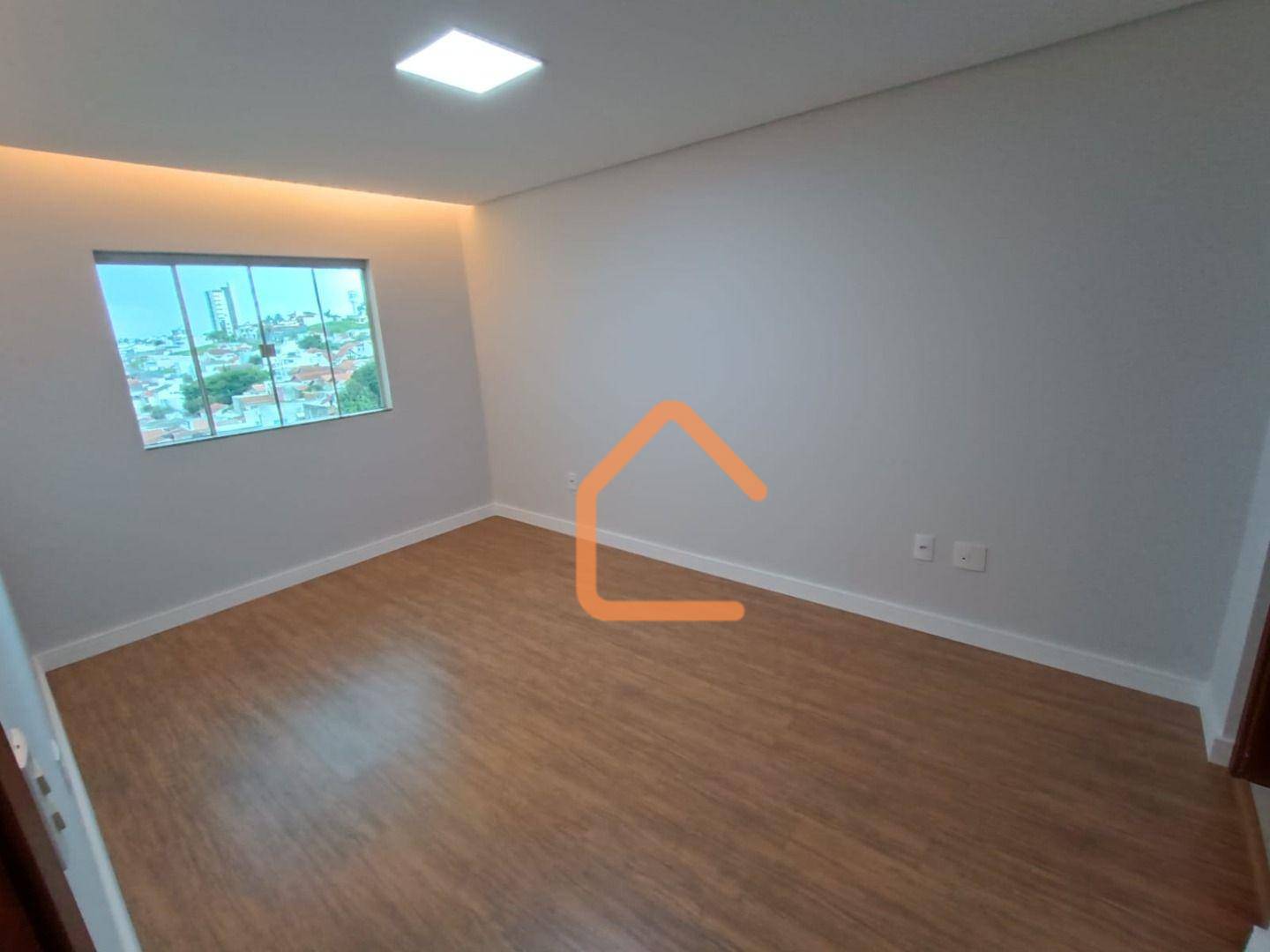 Apartamento à venda com 3 quartos, 110m² - Foto 7