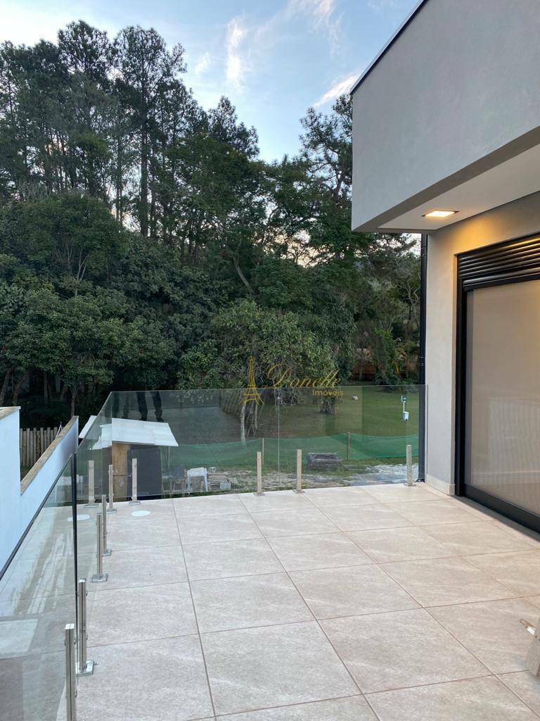 Sobrado à venda com 4 quartos, 240m² - Foto 30