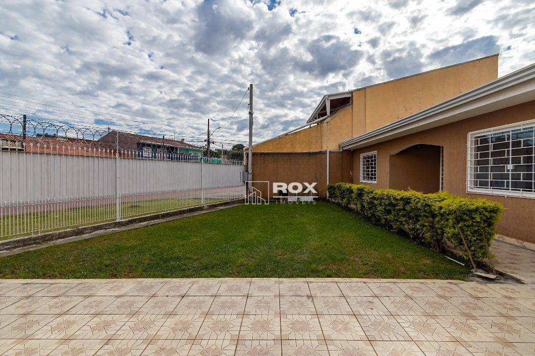Casa à venda com 4 quartos, 161m² - Foto 4