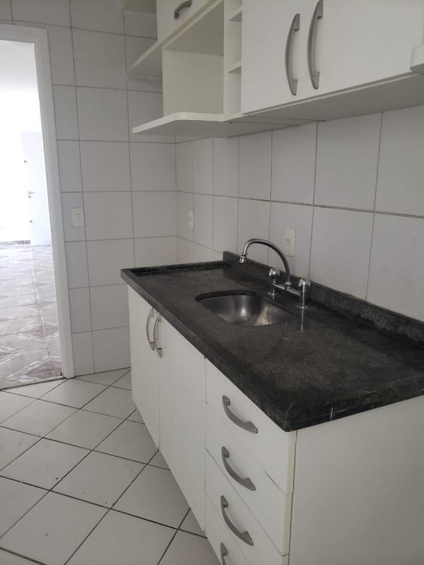 Apartamento à venda com 2 quartos, 48m² - Foto 5