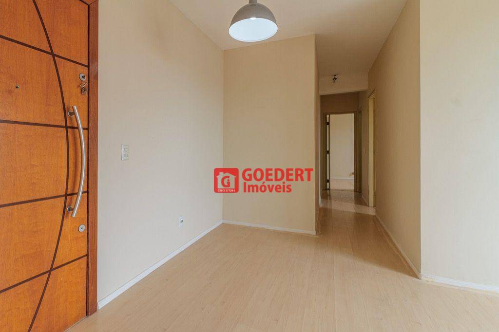 Apartamento à venda com 2 quartos, 52m² - Foto 2