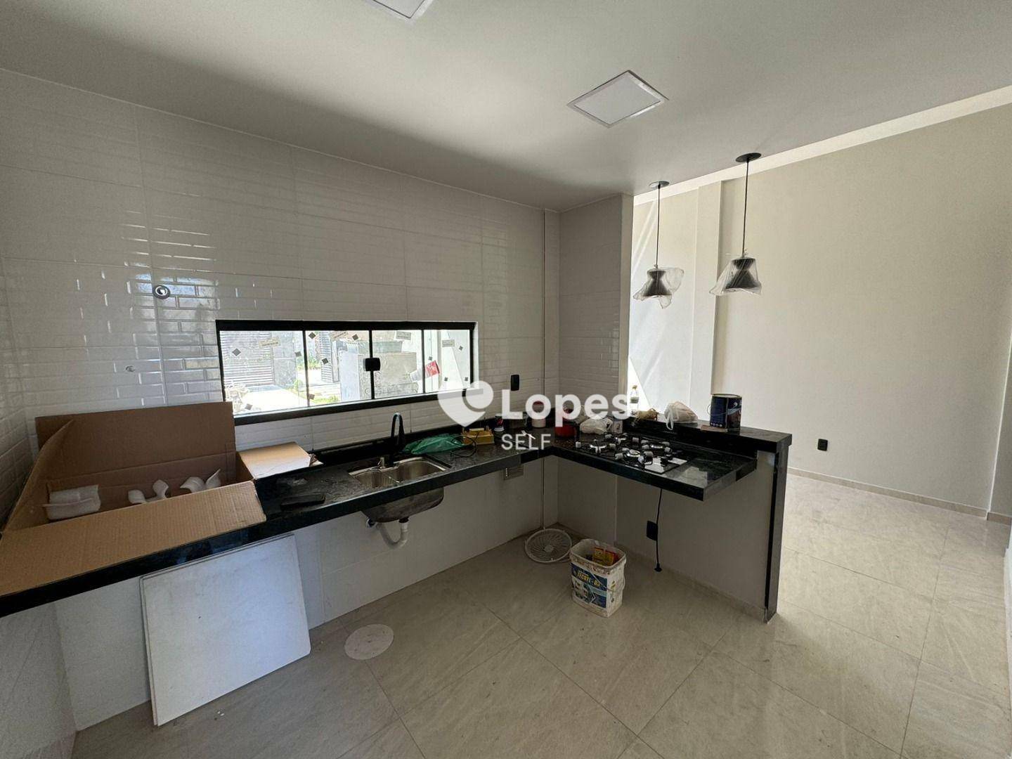 Casa à venda com 3 quartos, 94m² - Foto 8