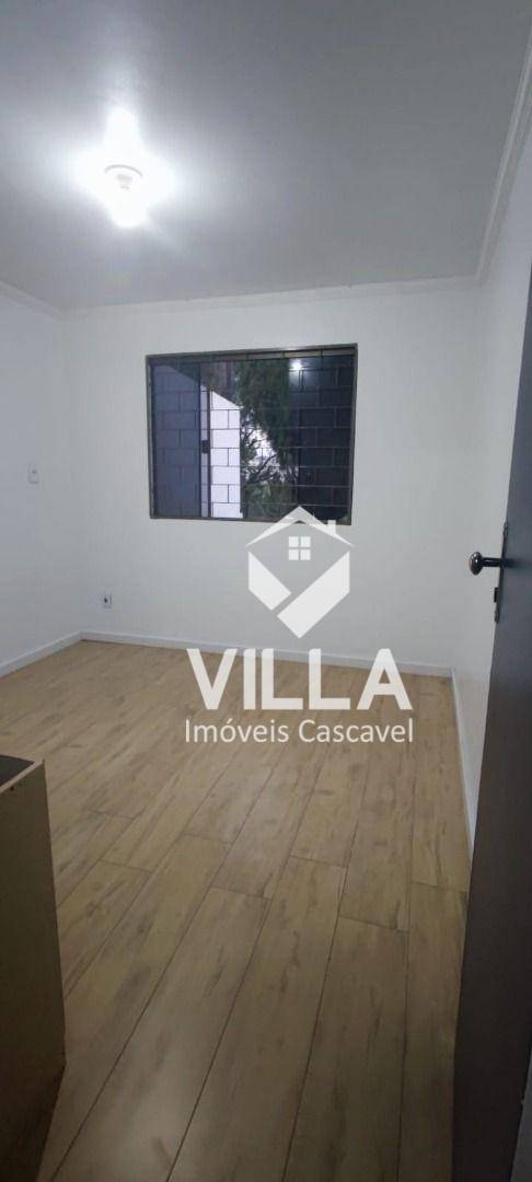 Casa à venda com 2 quartos, 71m² - Foto 12