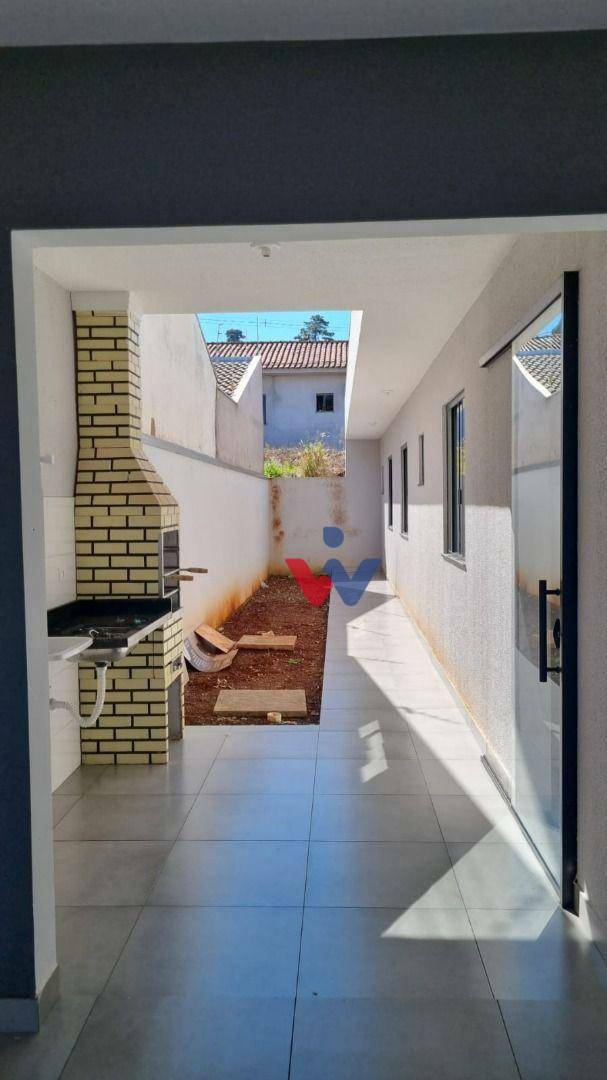 Casa à venda com 3 quartos, 88m² - Foto 4