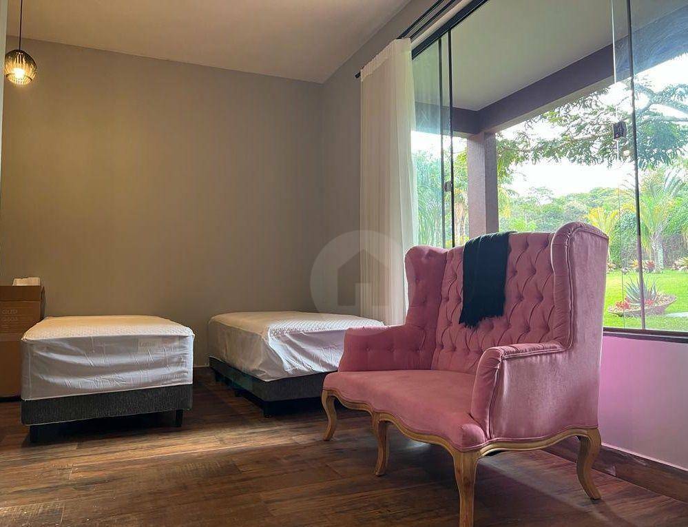 Casa à venda com 2 quartos, 250m² - Foto 16