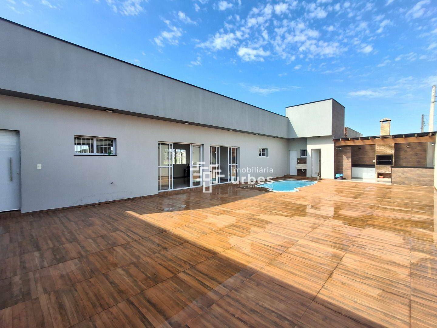 Casa à venda e aluguel com 3 quartos, 215m² - Foto 4