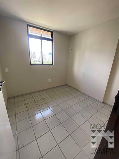 Apartamento à venda com 3 quartos, 121m² - Foto 3