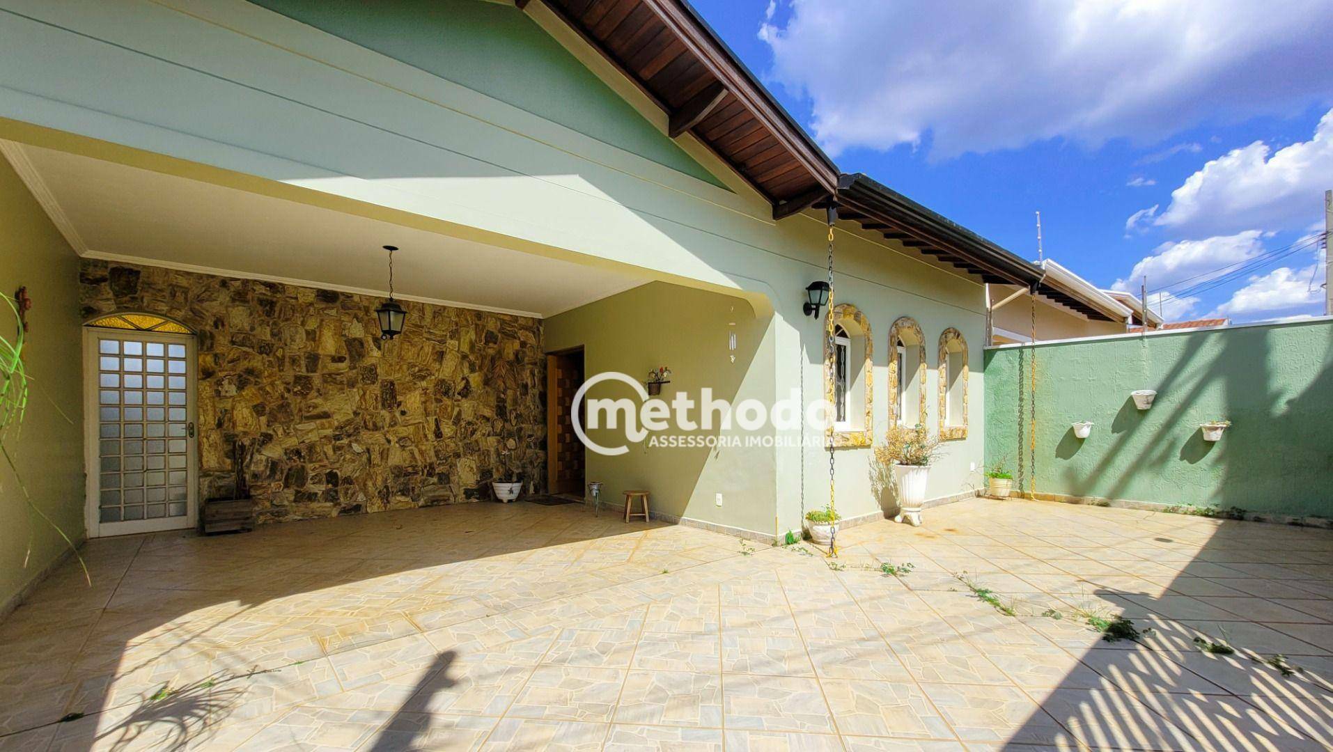 Casa à venda com 3 quartos, 170m² - Foto 1