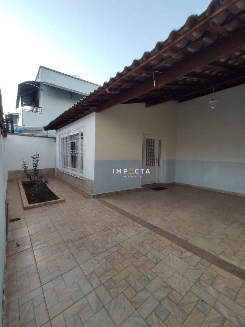 Casa à venda com 3 quartos, 160m² - Foto 15