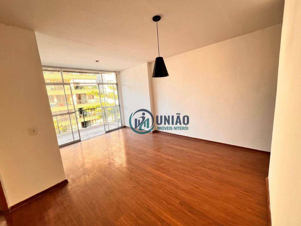 Apartamento à venda com 2 quartos, 80m² - Foto 26