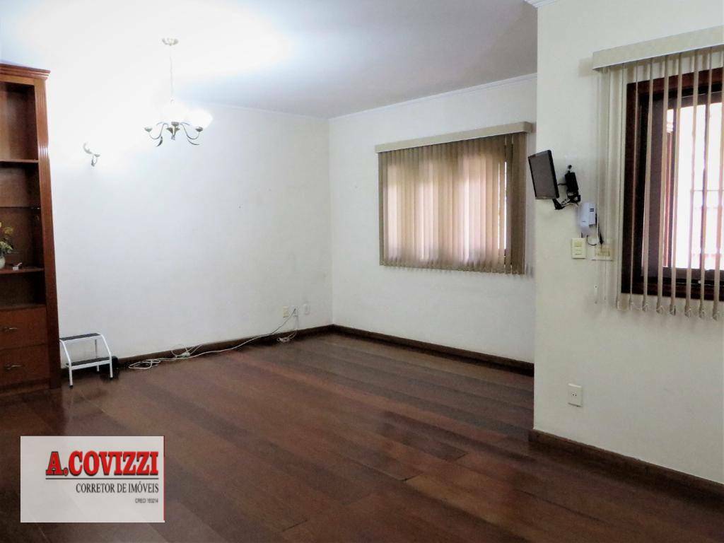 Casa à venda com 4 quartos, 225m² - Foto 8