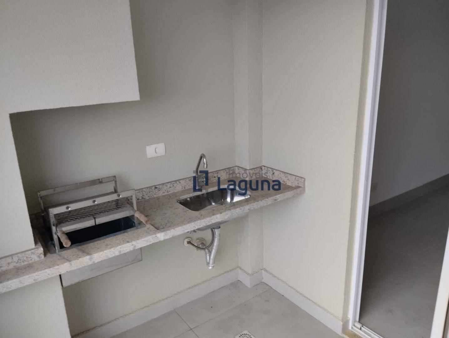 Apartamento para alugar com 2 quartos, 69m² - Foto 6