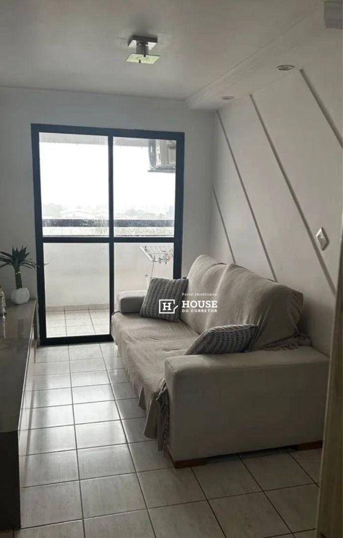 Apartamento à venda com 3 quartos, 70m² - Foto 10