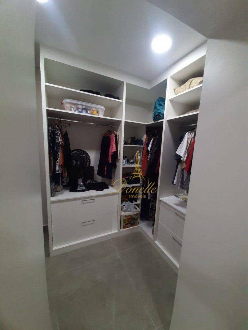 Casa de Condomínio à venda com 3 quartos, 220m² - Foto 24