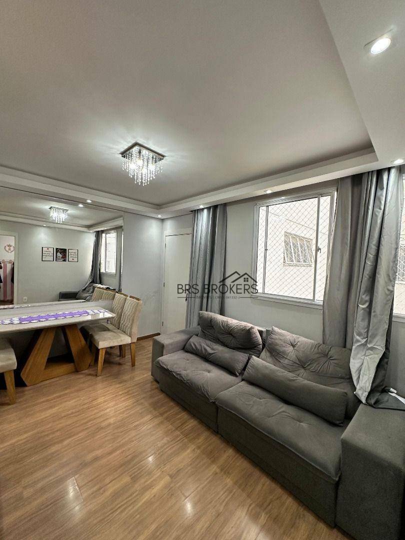 Apartamento à venda com 2 quartos, 44m² - Foto 6