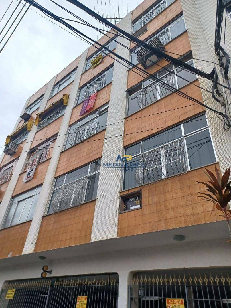 Apartamento à venda com 2 quartos, 71m² - Foto 1