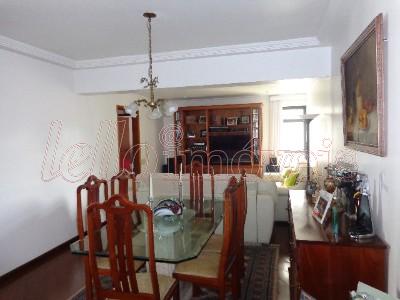 Apartamento para alugar com 3 quartos, 304m² - Foto 2