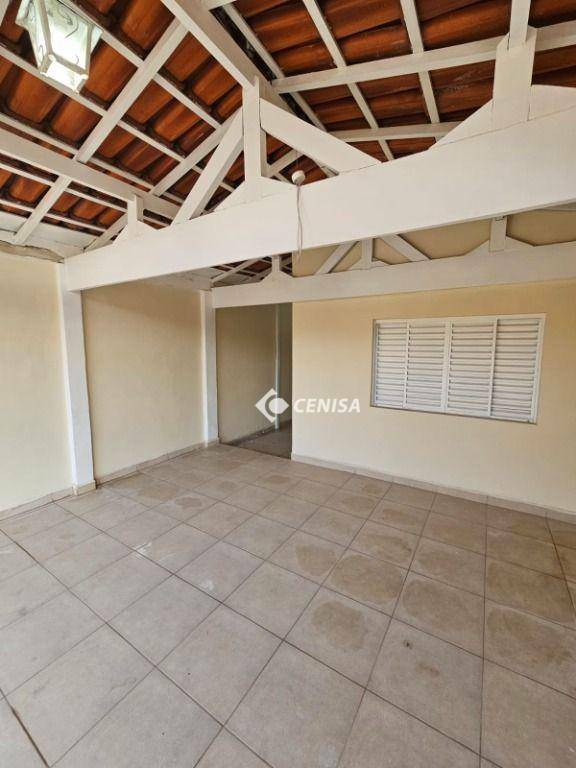 Casa à venda com 2 quartos, 104m² - Foto 3