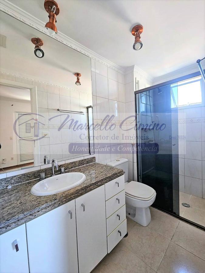 Apartamento à venda com 3 quartos, 127m² - Foto 10