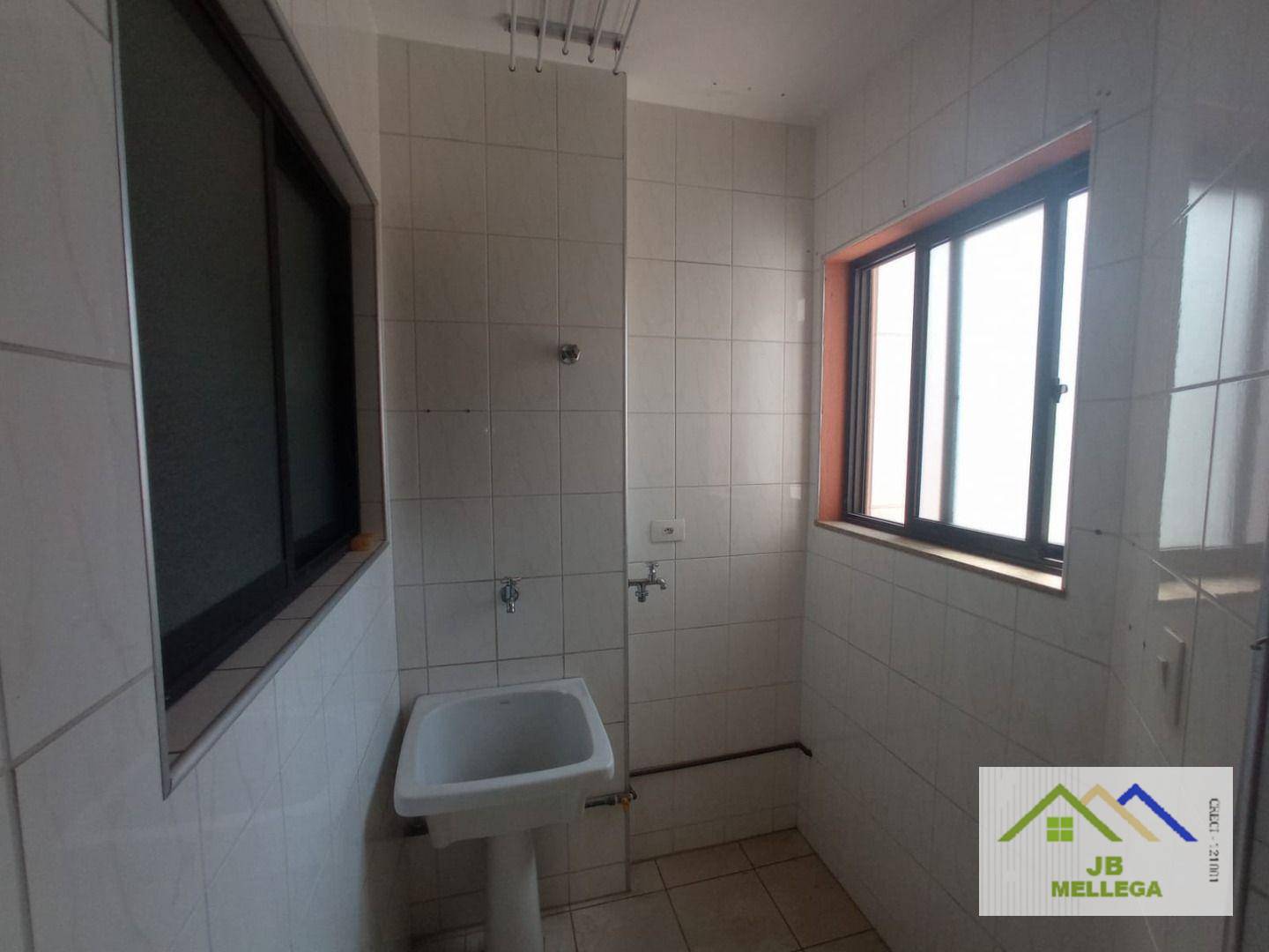 Apartamento à venda com 3 quartos, 82m² - Foto 25