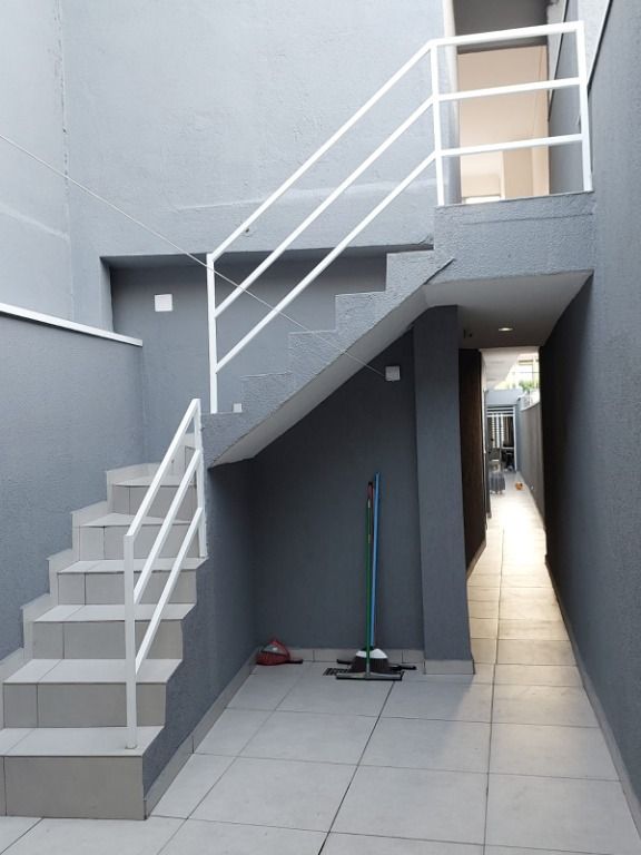 Casa à venda com 2 quartos, 180m² - Foto 14