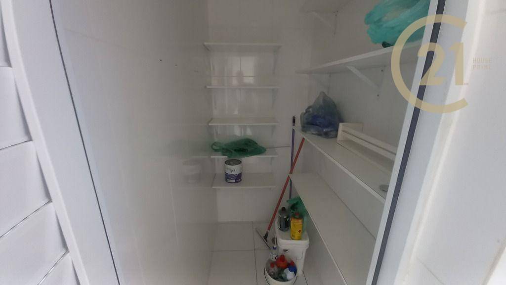 Apartamento para alugar com 3 quartos, 95m² - Foto 16