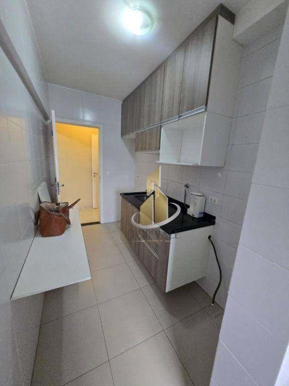 Apartamento para alugar com 2 quartos, 55m² - Foto 7