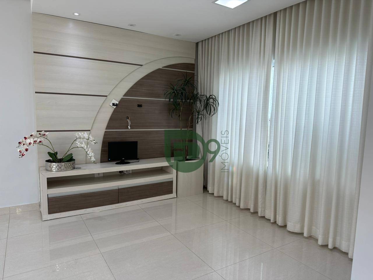 Casa à venda com 3 quartos, 240m² - Foto 6