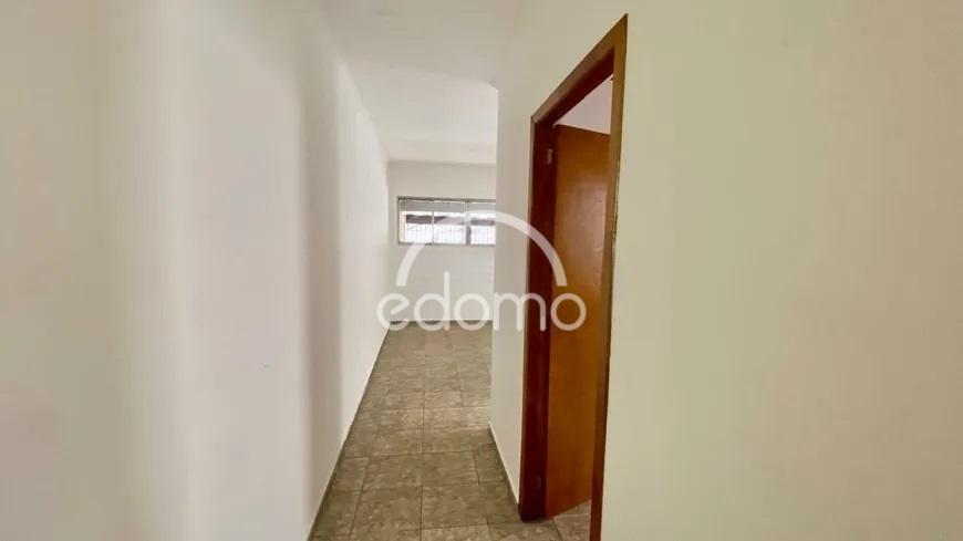 Casa à venda com 2 quartos, 130m² - Foto 4