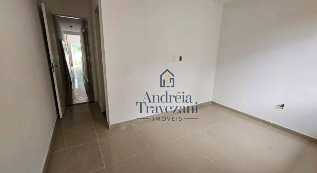 Casa à venda com 2 quartos, 65m² - Foto 11