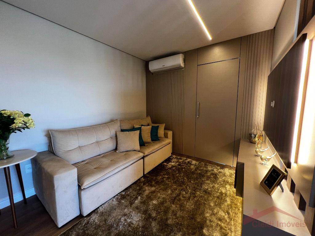 Apartamento, 2 quartos, 77 m² - Foto 2