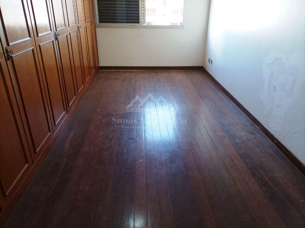 Apartamento à venda com 4 quartos, 204m² - Foto 19