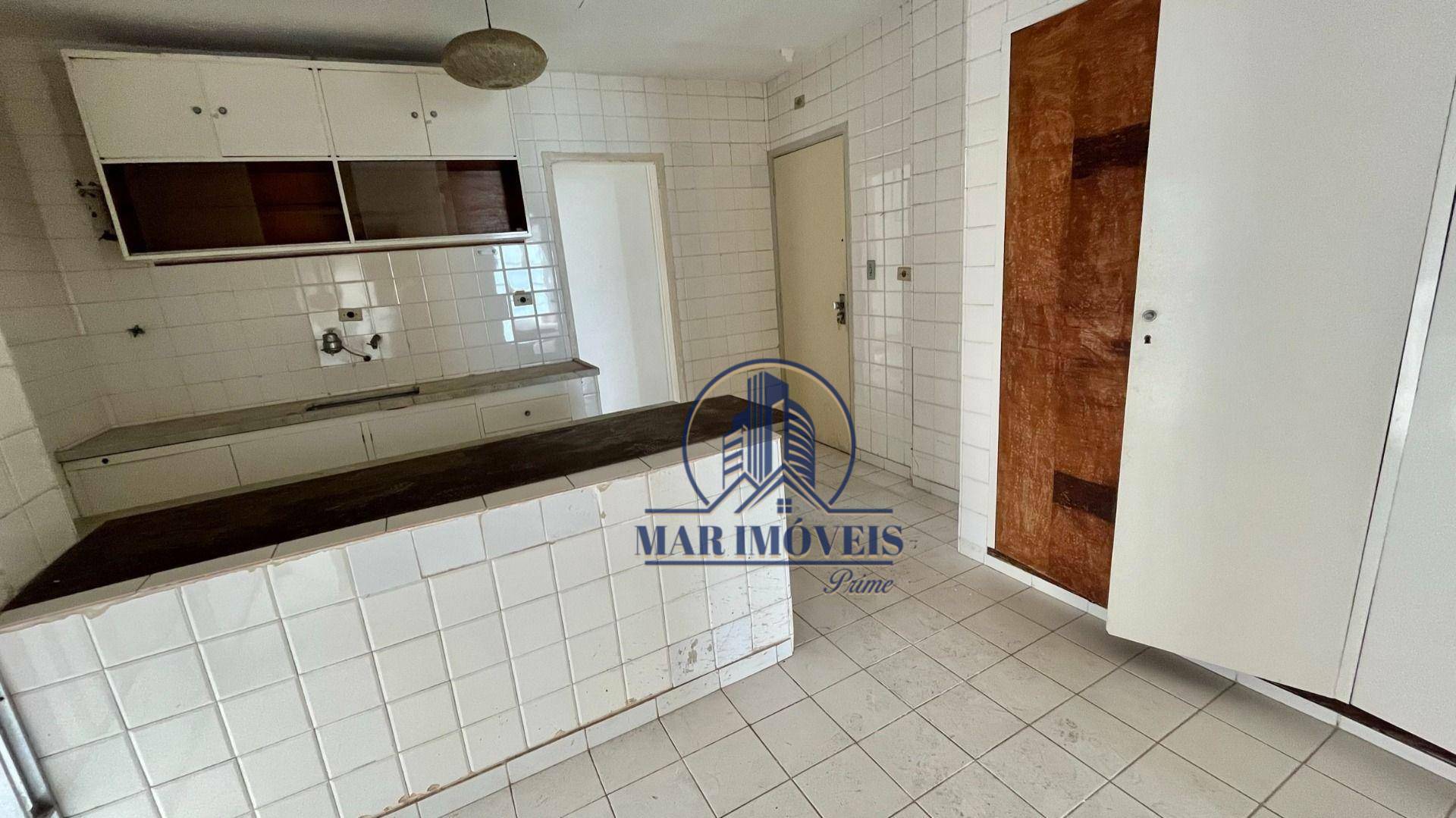 Apartamento à venda com 3 quartos, 150m² - Foto 14