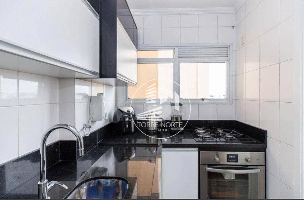 Apartamento à venda com 1 quarto, 50m² - Foto 8