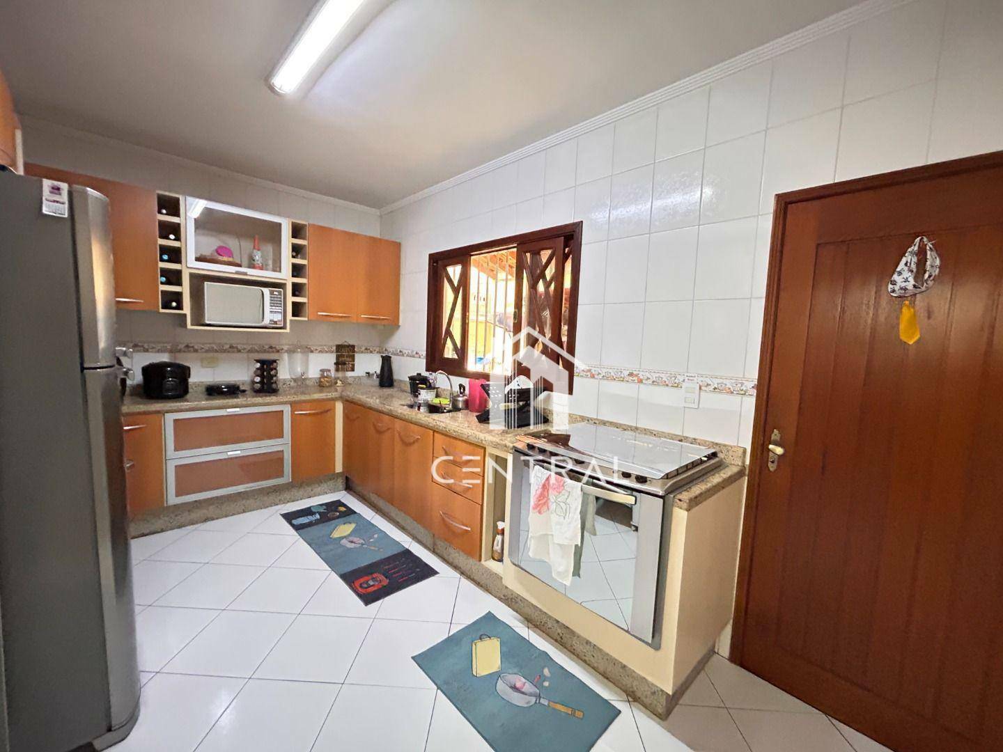 Sobrado à venda com 2 quartos, 103m² - Foto 4