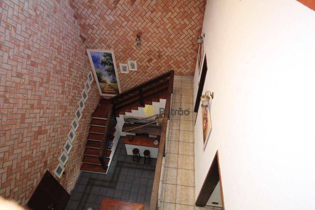 Sobrado à venda com 4 quartos, 290m² - Foto 49