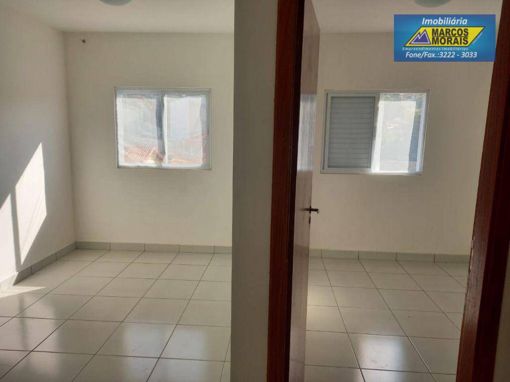 Apartamento à venda com 1 quarto, 32m² - Foto 3
