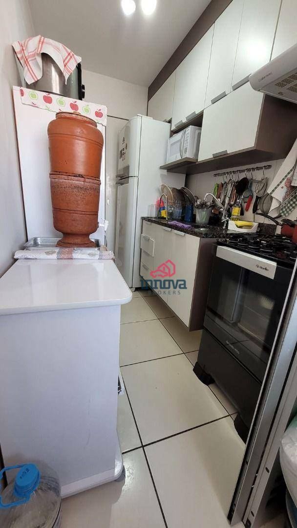 Apartamento à venda com 3 quartos, 67m² - Foto 4