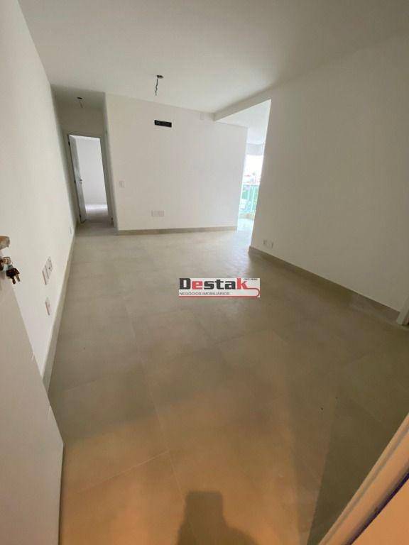 Apartamento à venda com 2 quartos, 79m² - Foto 2