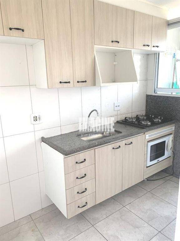 Apartamento à venda com 2 quartos, 50m² - Foto 8