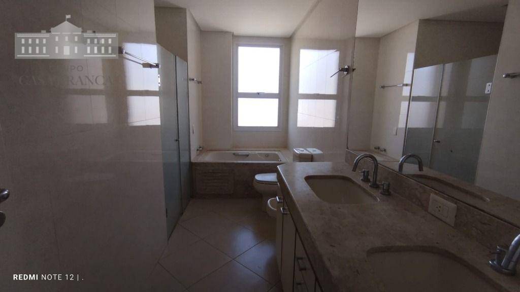 Apartamento para alugar com 3 quartos, 320m² - Foto 20