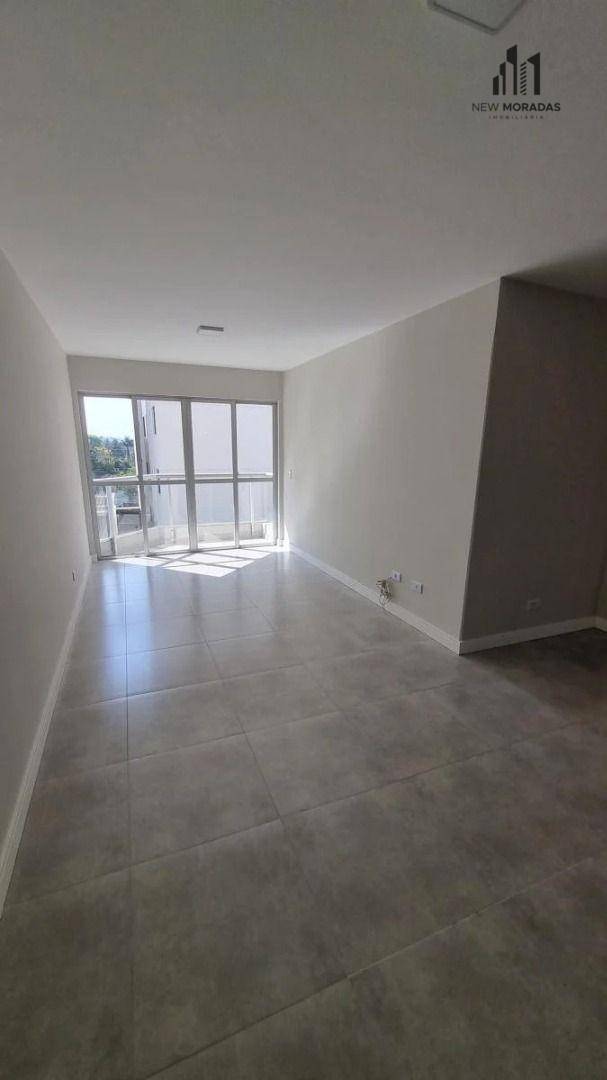 Apartamento à venda com 3 quartos, 82m² - Foto 3