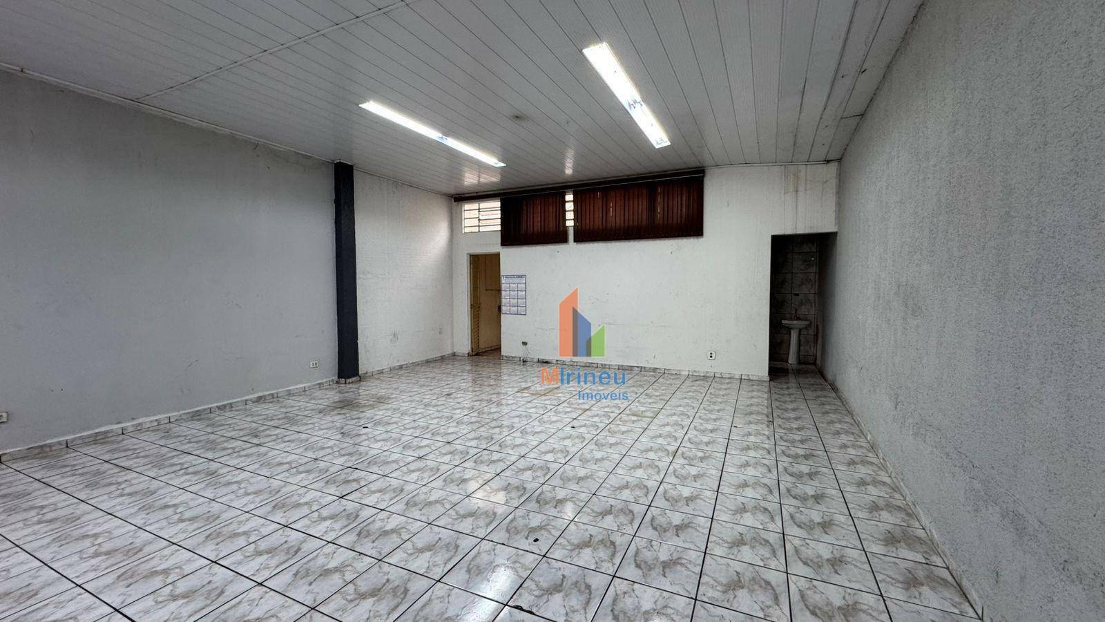 Loja-Salão para alugar, 140m² - Foto 1